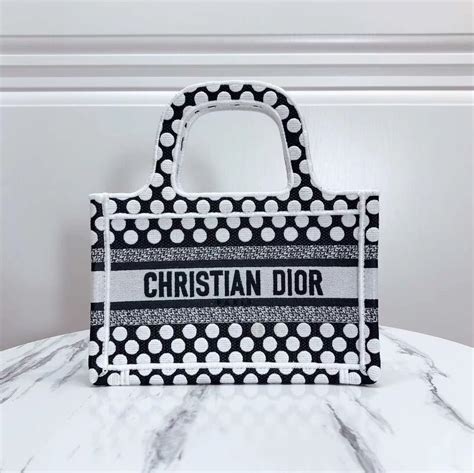 yoopo dior borse|dior handbags.